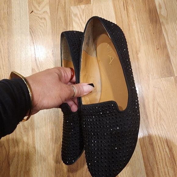 MIA women's black flat loafers sparkling Embellished shoes size 7 M - Picture 8 of 8